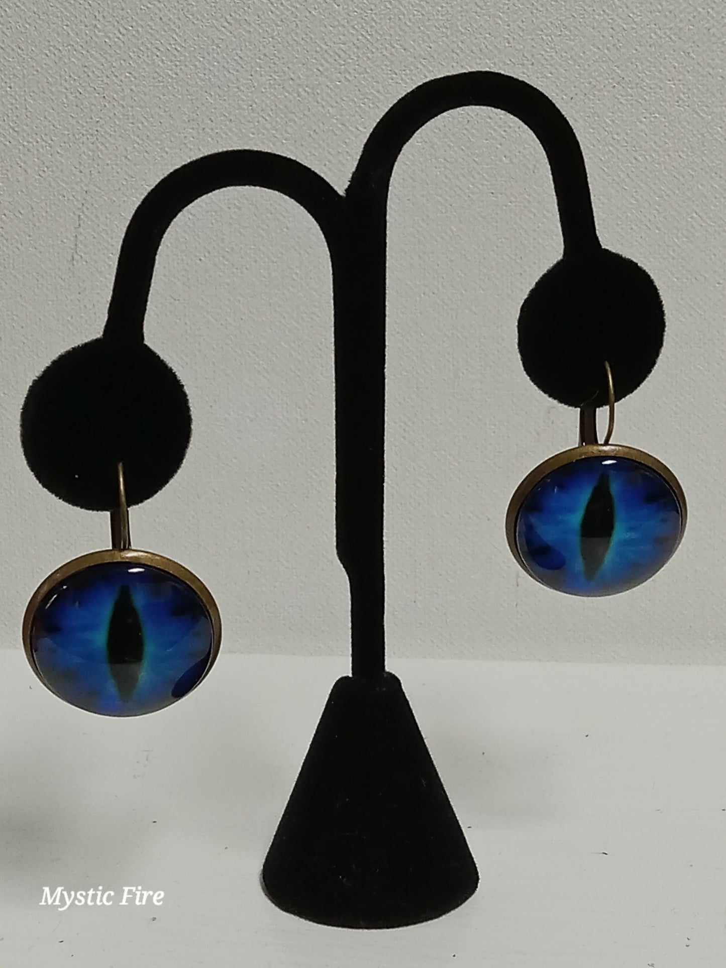 Eyes on Me Earrings