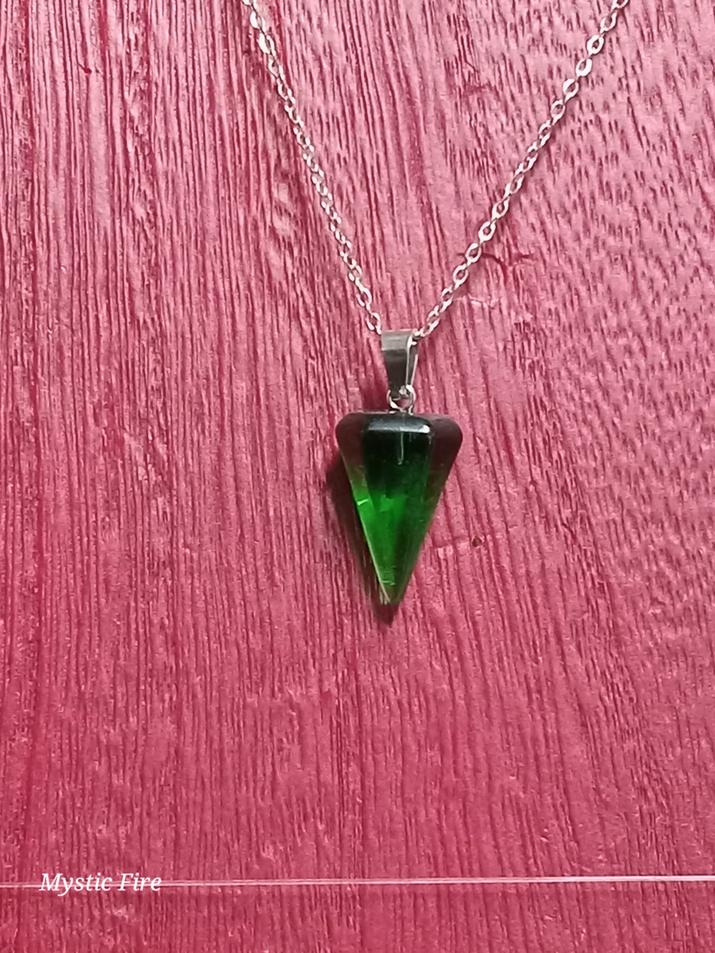 Resin Pendulum Point Necklace